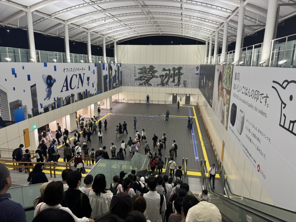 大阪メトロ夢洲駅