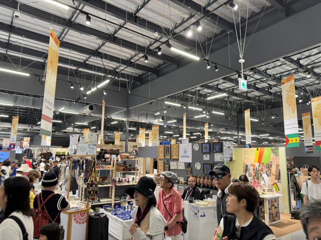 コモンズD館
