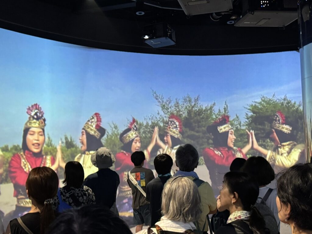 映像ショー「没入型映像体験」